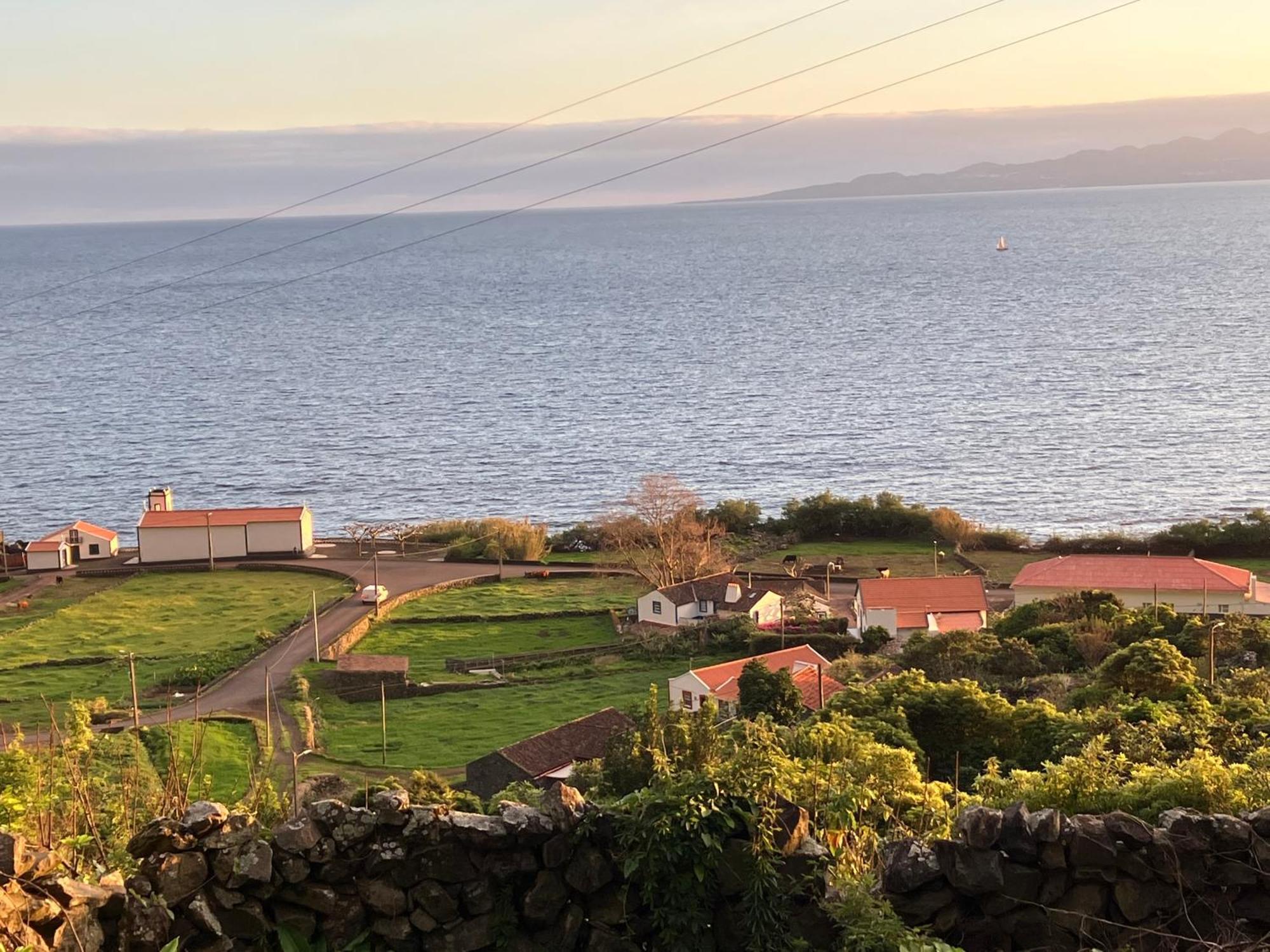 Vistalinda Cabins Calheta  ภายนอก รูปภาพ