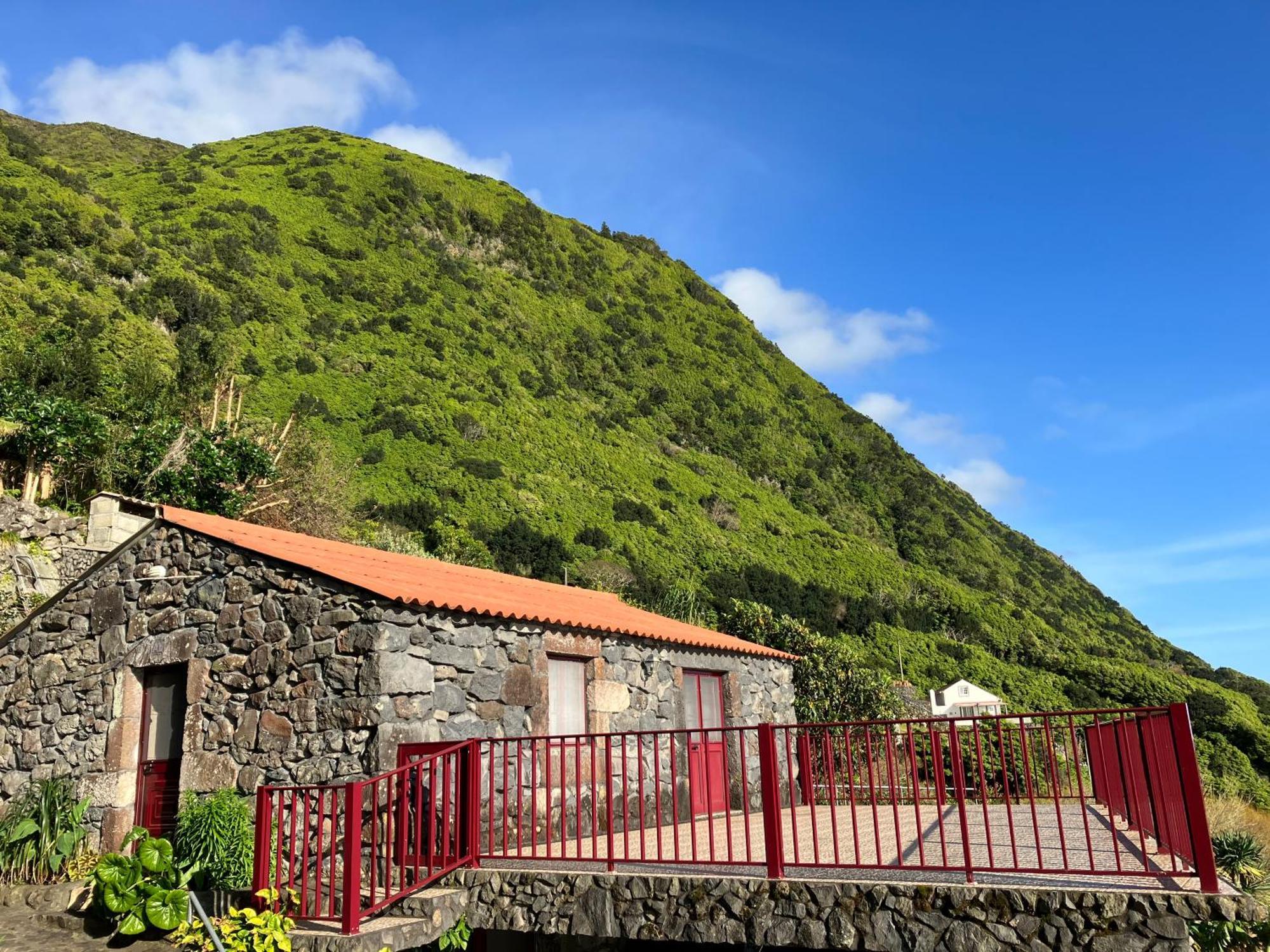 Vistalinda Cabins Calheta  ภายนอก รูปภาพ